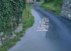 Foto Immobile in asta di 490 m in vendita a Neirone