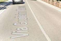 Foto Immobile in asta di 4952 m con pi� di 5 locali in vendita a Loreto