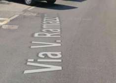 Foto Immobile in asta di 5 m con pi� di 5 locali in vendita a Padenghe sul Garda