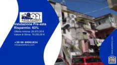 Foto Immobile in asta di 51 m in vendita a Napoli