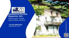 Foto Immobile in asta di 536 m con pi di 5 locali in vendita a Pogno