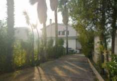 Foto Immobile in asta di 537 m in vendita a Taverna