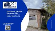 Foto Immobile in asta di 545 m con pi di 5 locali in vendita a Momperone