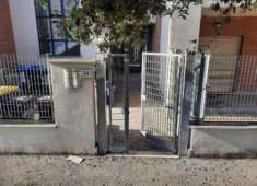 Foto Immobile in asta di 55 m con pi di 5 locali e box auto in vendita a Roma