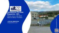 Foto Immobile in asta di 555 m con pi di 5 locali in vendita a Santo Stefano di Magra