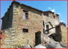 Foto Immobile in asta di 569 m con 4 locali in vendita a Civitella in Val di Chiana