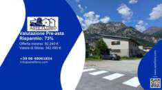 Foto Immobile in asta di 5700 m con pi di 5 locali in vendita a Novate Mezzola