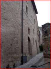 Foto Immobile in asta di 60 m con 3 locali in vendita a Trevi