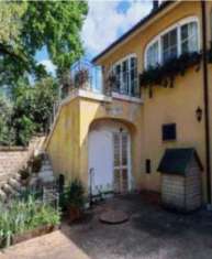 Foto Immobile in asta di 600 m in vendita a Sutri