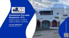 Foto Immobile in asta di 61 m con 1 locale in vendita a Santa Teresa Gallura