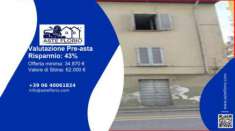 Foto Immobile in asta di 61 m con pi di 5 locali in vendita a Sondrio