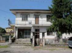 Foto Immobile in asta di 62 m in vendita a Suzzara