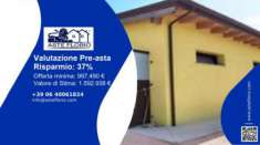 Foto Immobile in asta di 643 m con pi di 5 locali in vendita a Montefelcino