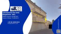 Foto Immobile in asta di 65 m, box auto in vendita a Rovigo