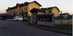 Foto Immobile in asta di 65 m con 2 locali e box auto doppio in vendita a Arsago Seprio