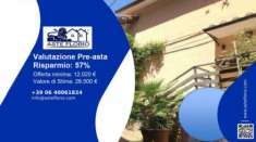 Foto Immobile in asta di 65 m in vendita a Caprarola