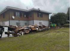 Foto Immobile in asta di 650 m in vendita a Brinzio