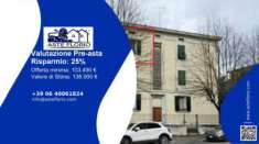 Foto Immobile in asta di 68 m, box auto in vendita a Prato