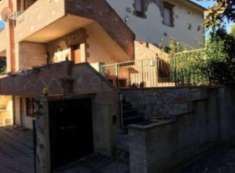 Foto Immobile in asta di 68 m in vendita a Gavorrano