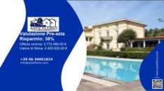 Foto Immobile in asta di 6831 m con pi di 5 locali in vendita a Fosdinovo