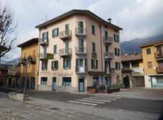 Foto Immobile in asta di 692 m con pi di 5 locali in vendita a Fino del Monte