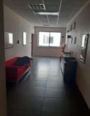 Foto Immobile in asta di 696 m con 1 locale in vendita a Rende