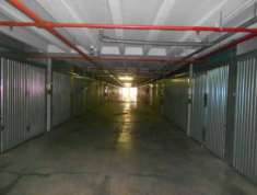 Foto Immobile in asta di 7 m con pi� di 5 locali in vendita a Roma