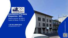 Foto Immobile in asta di 71 m in vendita a Como