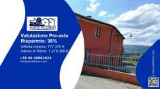 Foto Immobile in asta di 724 m con pi di 5 locali in vendita a Montefelcino