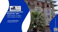 Foto Immobile in asta di 73 m in vendita a Lamezia Terme