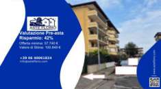 Foto Immobile in asta di 75 m, box auto in vendita a Orta di Atella