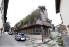 Foto Immobile in asta di 77 m con 2 locali e box auto in vendita a Colle di Val d'Elsa