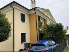 Foto Immobile in asta di 77 m con 2 locali e box auto in vendita a Trevignano