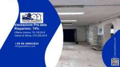 Foto Immobile in asta di 772 m con pi di 5 locali in vendita a Lecce