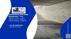 Foto Immobile in asta di 8 m, box auto doppio in vendita a Giussano