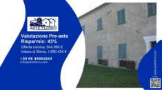 Foto Immobile in asta di 8 m con pi� di 5 locali e box auto in vendita a Pocapaglia