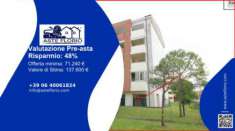 Foto Immobile in asta di 8 m con pi� di 5 locali in vendita a Ravenna