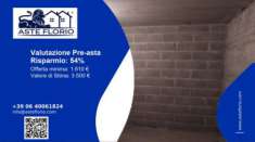 Foto Immobile in asta di 8 m con pi� di 5 locali in vendita a San Martino Siccomario