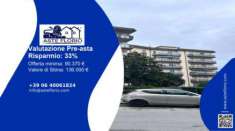 Foto Immobile in asta di 81 m, box auto in vendita a Prato