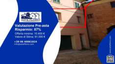 Foto Immobile in asta di 82 m con 3 locali e box auto in vendita a Matelica