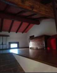 Foto Immobile in asta di 82 m in vendita a Buonconvento