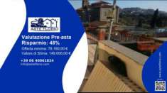 Foto Immobile in asta di 83 m con pi di 5 locali e box auto in vendita a Montefiascone