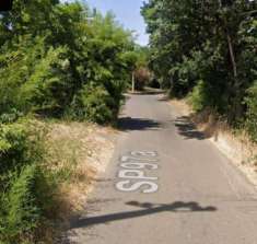 Foto Immobile in asta di 862 m con pi di 5 locali in vendita a Genzano di Roma