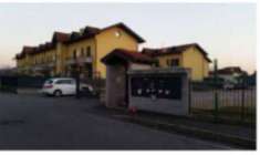 Foto Immobile in asta di 87 m con 3 locali e box auto doppio in vendita a Arsago Seprio