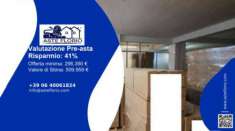 Foto Immobile in asta di 877 m con pi� di 5 locali in vendita a Andria