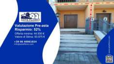 Foto Immobile in asta di 90 m con 2 locali e box auto in vendita a Collevecchio