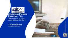 Foto Immobile in asta di 900 m con pi di 5 locali in vendita a Fossato di Vico