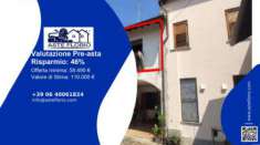 Foto Immobile in asta di 91 m con pi di 5 locali in vendita a Rovello Porro