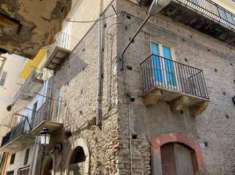 Foto Immobile in asta di 92 m con 3 locali in vendita a Patti