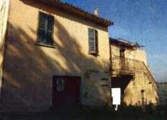 Foto Immobile in asta di 92 m in vendita a Montefalco